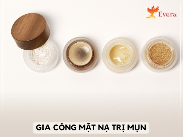 Gia công mặt nạ trị mụn