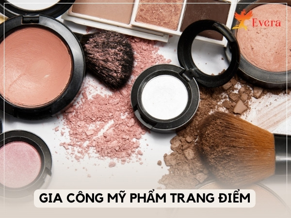 Gia công mỹ phẩm trang điểm